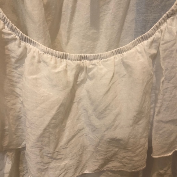 Elan Ruffle shirt - Picture 4 of 6